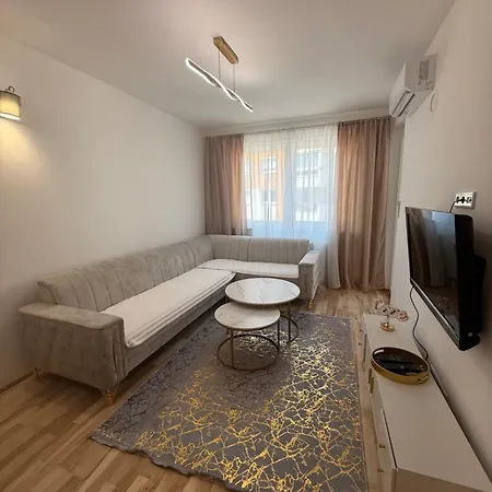 Appartamento Daky 2 Near Airport,tram And Center *